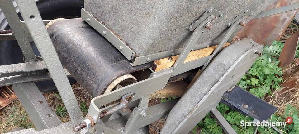 Rozsiewacz nawozu lejek kos amazone rau Wręczyca Wielka