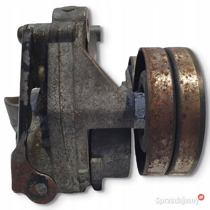 ŁAPA ALTERNATORA Opel Astra III H 17 CDTI