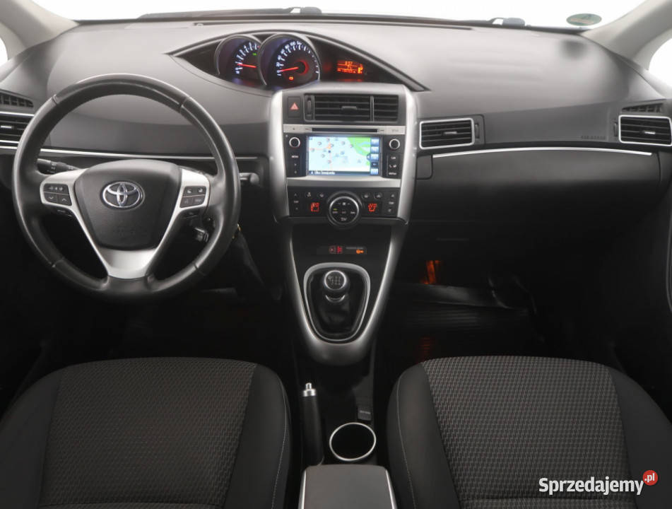 Toyota Verso 18 Valvematic przyciemniane szyby Bielany Wrocławskie