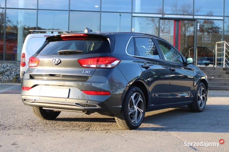 HYUNDAI i30 2024r Salon klima aut Kamera FV23 automatyczna Kraków