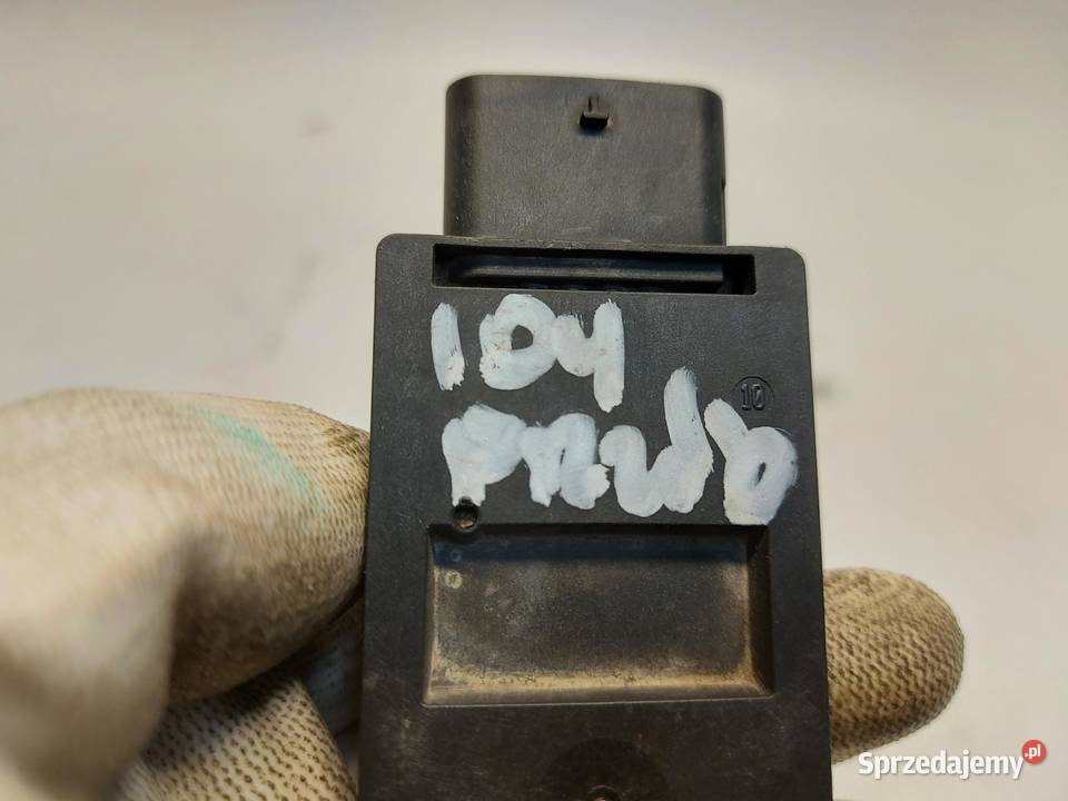 VW ID4 11A 2024r SUV 5D WZMACNIACZ ANTENOWY