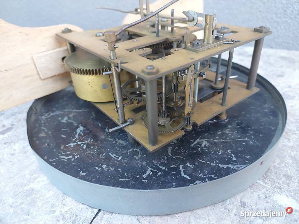 169 Zestaw mechanizm starego zegara ściennego Tczew