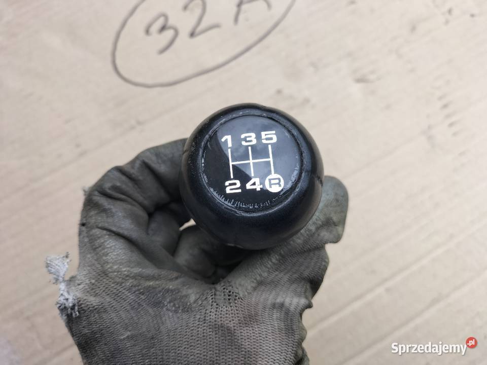 AUDI 80 B4 80B4 GAŁKA LEWARKA ZMIANY BIEGÓW Kamień-Kolonia sprzedam