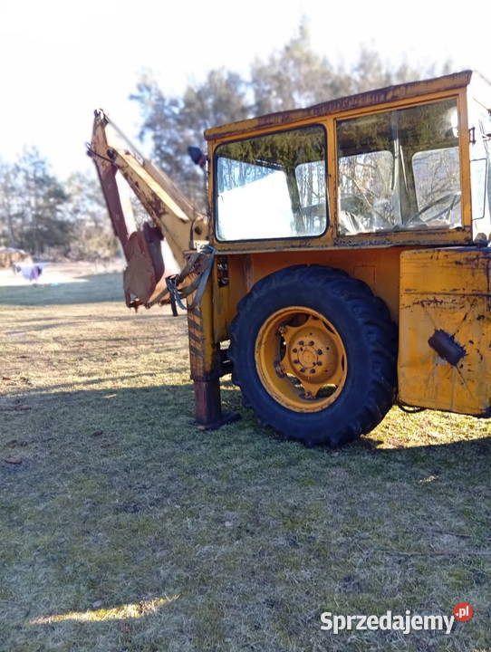 Koparko ładowarka ostrówek Stanisławów