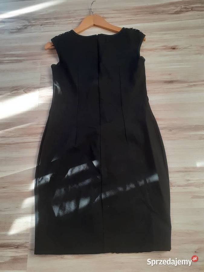 sukienka czarna z cekinami M Mohito ołówkowa Rozmiar 38(M) Gdańsk sprzedam