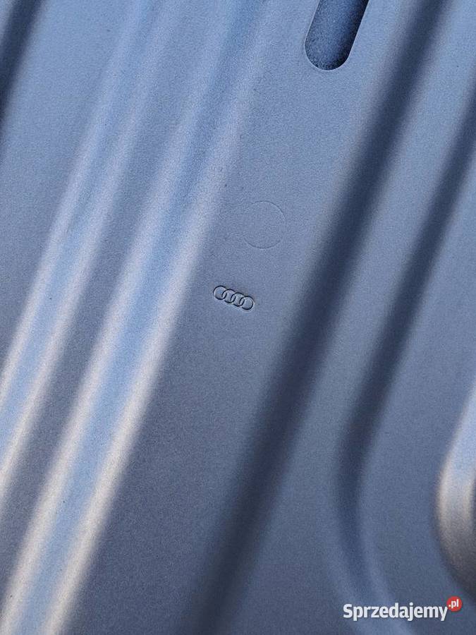 AUDI A3 8V 8V0 HB SPORTBACK MASKA POKRYWA osobowe Bieleń