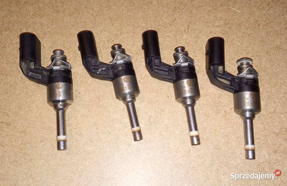 Wtryskiwacz 03C906036M IHP072M 14 TSI TFSI VW osobowe Wrocław sprzedam