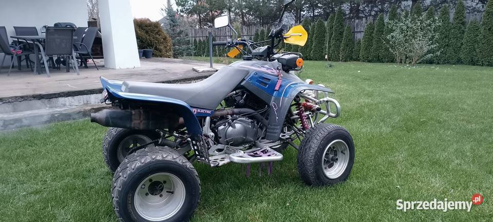quad Yamaha Warrior 350 Serock