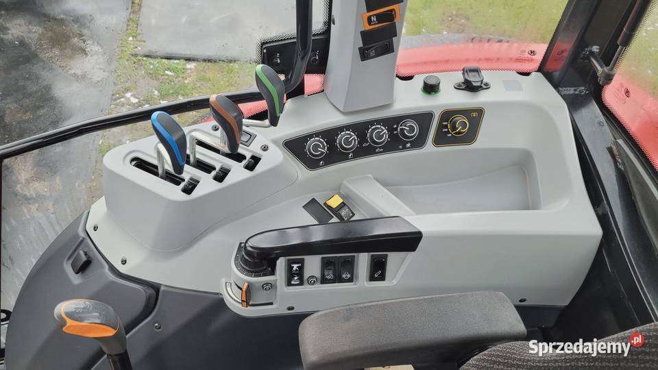 Valtra A105 HiCrop OKAZJA 2022 r wąskie koła Zaklików sprzedam