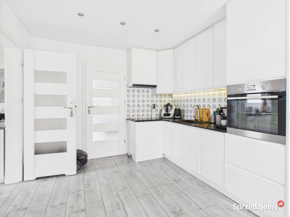 Dom bliźniak Leźno 140m2 140m2 Sprzedaż