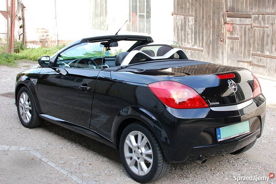 Opel Tigra NOWY kobiety 2006r 89000 2 osobowy elektryczne lusterka Reszel