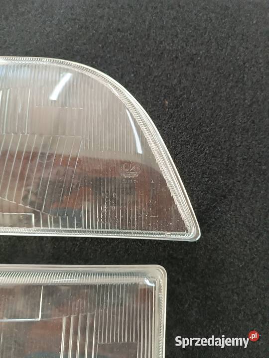Szkoła klosze reflektorów FSO Polonez Caro mazowieckie Płock