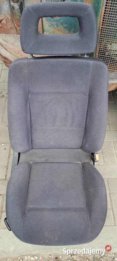 Fotel pasażera Audi 80 B4 pomorskie Luzino