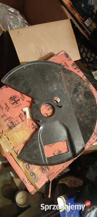 BAlfa Romeo 75 Osłona tarczy przedniej prawa Pozostałe Brzeszcze