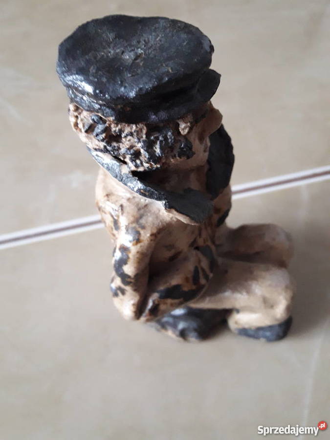 Stara figurka z szamotu sztuka ludowa Janów Lubelski