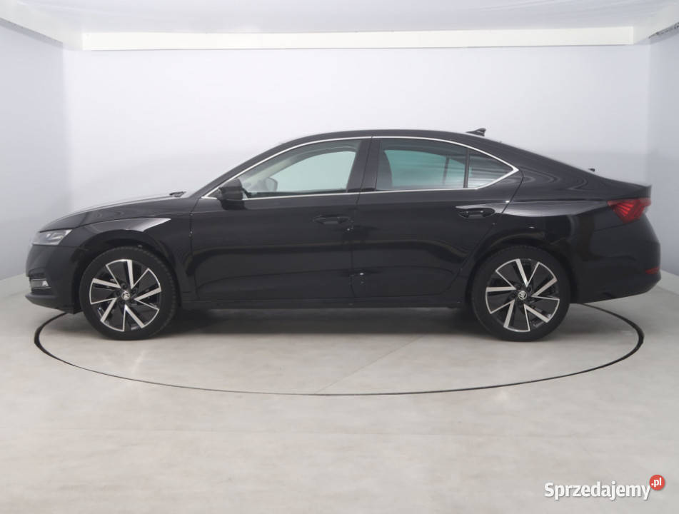 Skoda Octavia 15 TSI sprzedam