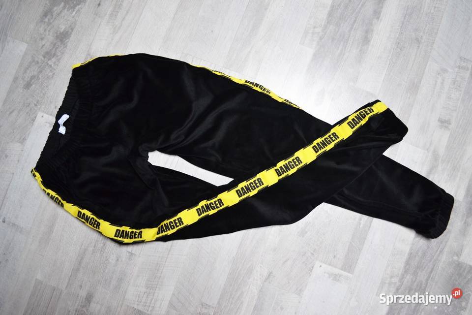 komplet welurowy czarny Spodnie welurowe dresowe Odzież sportowa kujawsko-pomorskie Toruń