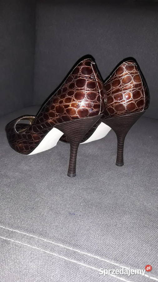 Brązowe szpilki Nisko sprzedam