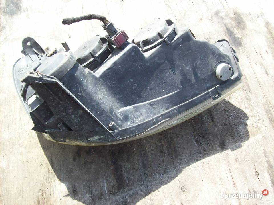 Corsa C Combo Lampa przod przednia Valeo lewe Oświetlenie Mińsk Mazowiecki