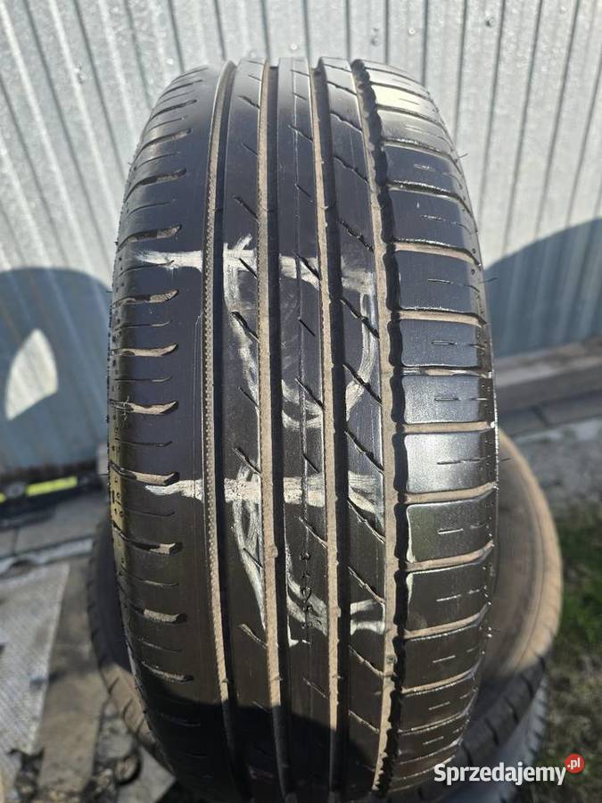 Sprzedam komplet opon letnich marki Nokian w Zielenice