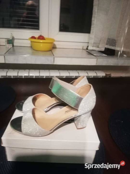 Sprzedam buty damskie Ostrów Wielkopolski sprzedam