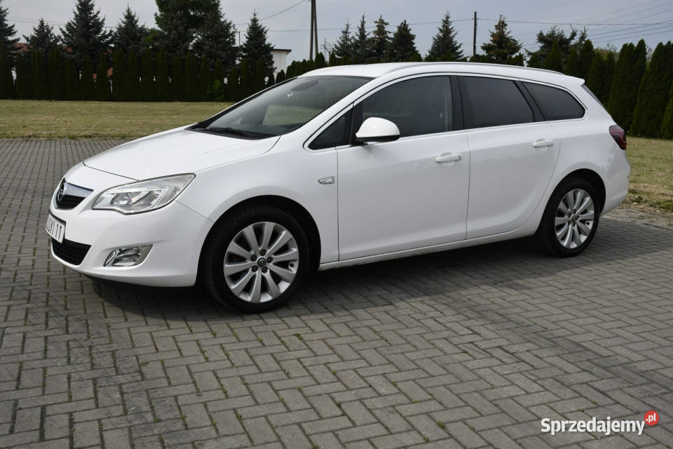 Opel Astra 14Turbo NavigacjaKlimatr 2 łódzkie Kutno sprzedam