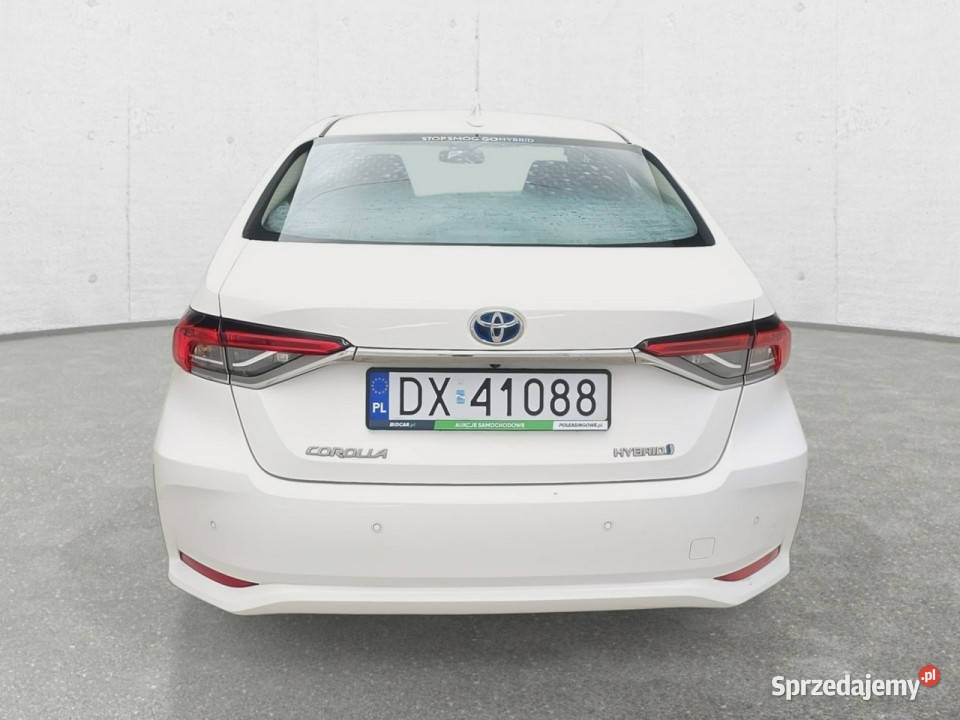 Toyota Corolla Seria E16 2012 Komorniki sprzedam