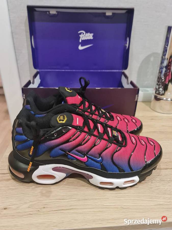 Nike Air Plus r 42 z Kartonem Nowe sprzedam