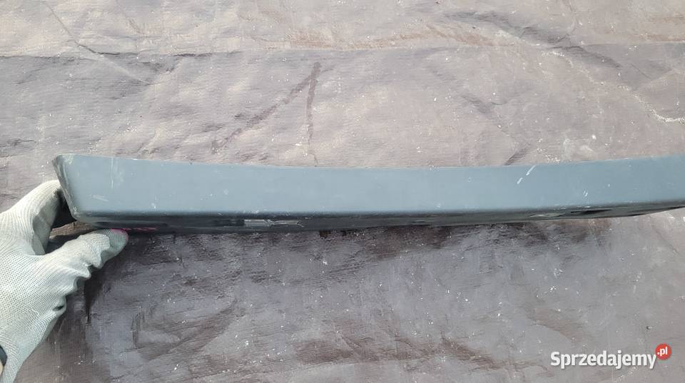 SUZUKI SWIFT MK6 PODKŁADKA POD TABLICE REJ PRZÓD Ruda Śląska