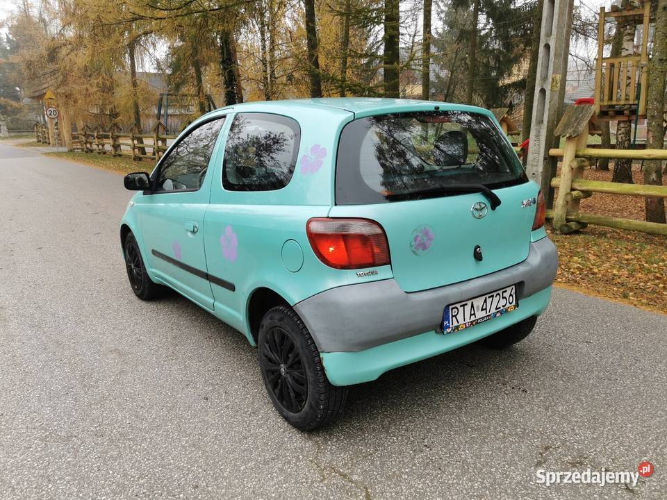 Toyota Yaris 10 benzyna niski przebieg podkarpackie Mielec sprzedam