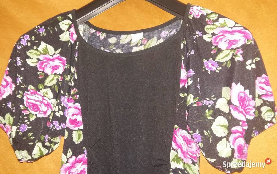 Tunikabluzka czarna w kwiatySM sprzedam