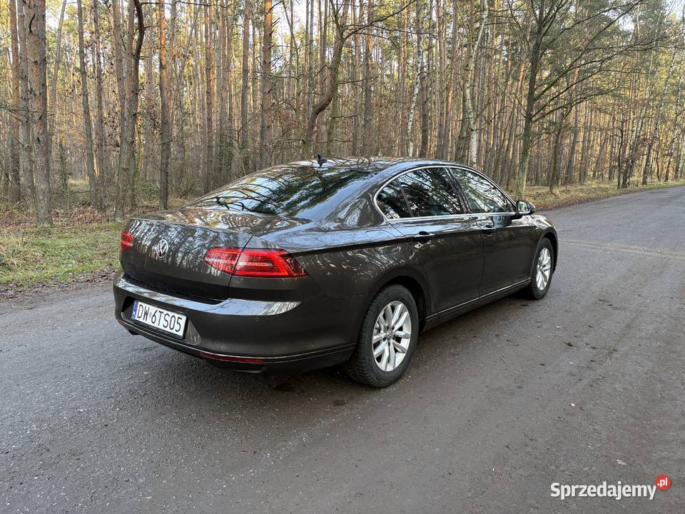 Volkswagen Passat B8 20tdi 150 DSG sedan 2017 Jelcz-Laskowice