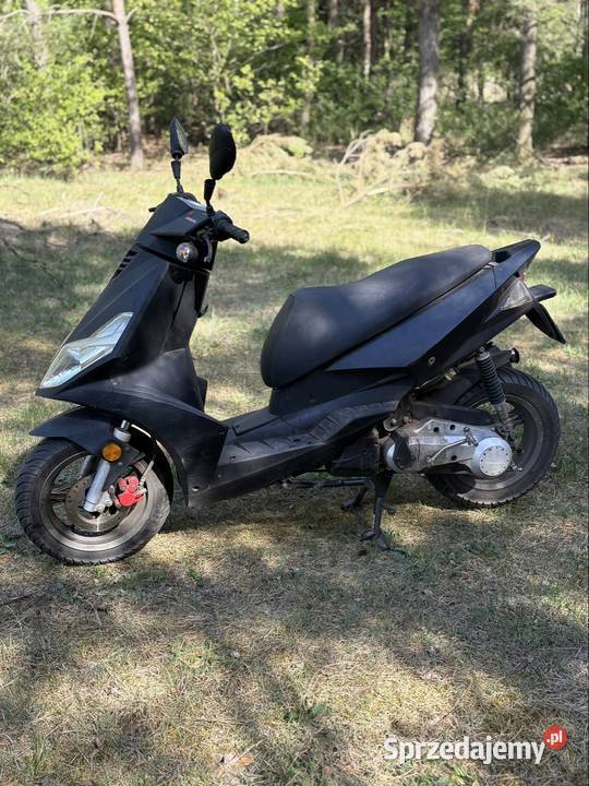 Skuter 2t Generic Xor 2007 sprzedam