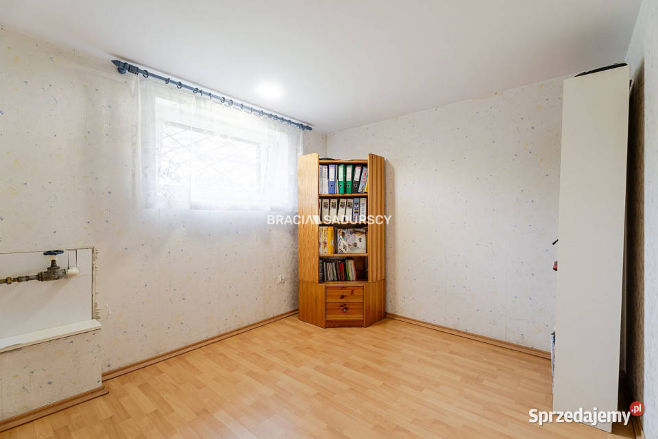 Dom szeregowy 320m2 Kraków 688m2