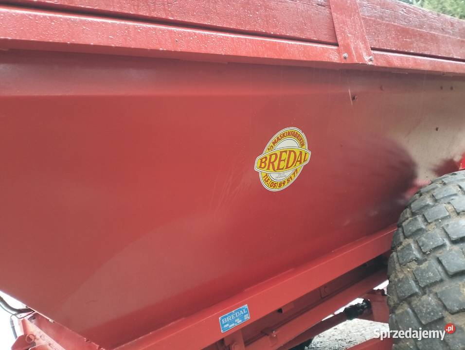 Sprzedam rozsiewacz BREDAL nieuszkodzony łódzkie Wróblew sprzedam