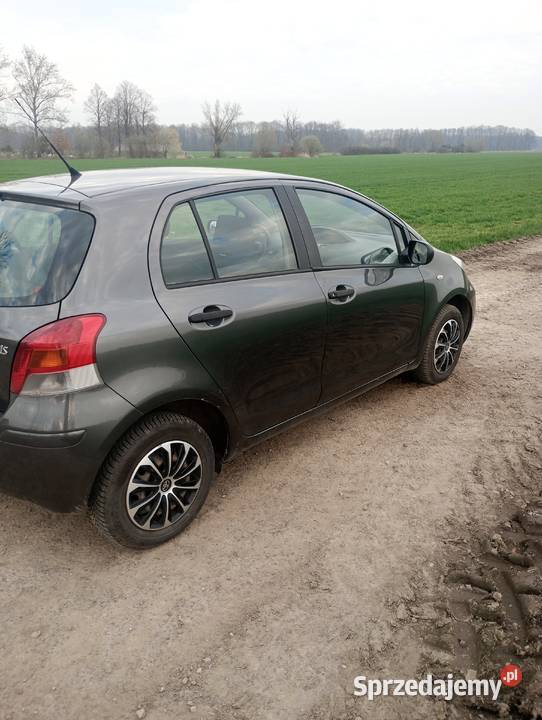 Toyota Yaris Grodków