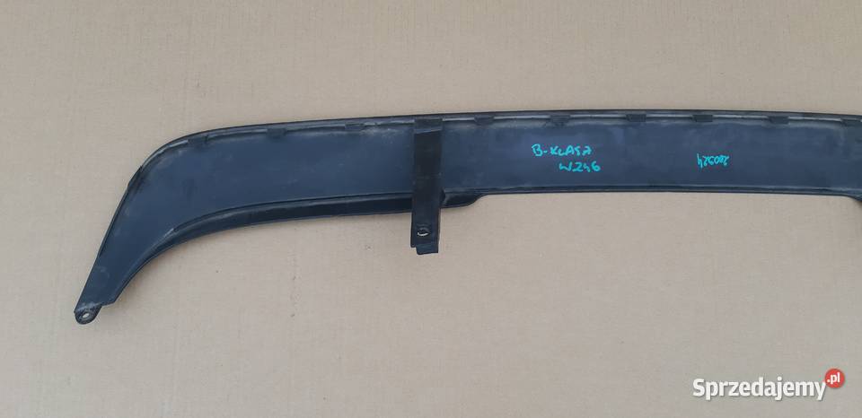 MERCEDES BKLASA W246 DOKŁADKA ZDERZAKA TYŁ Listwy i nakładki Listwy i nakładki Bieleń