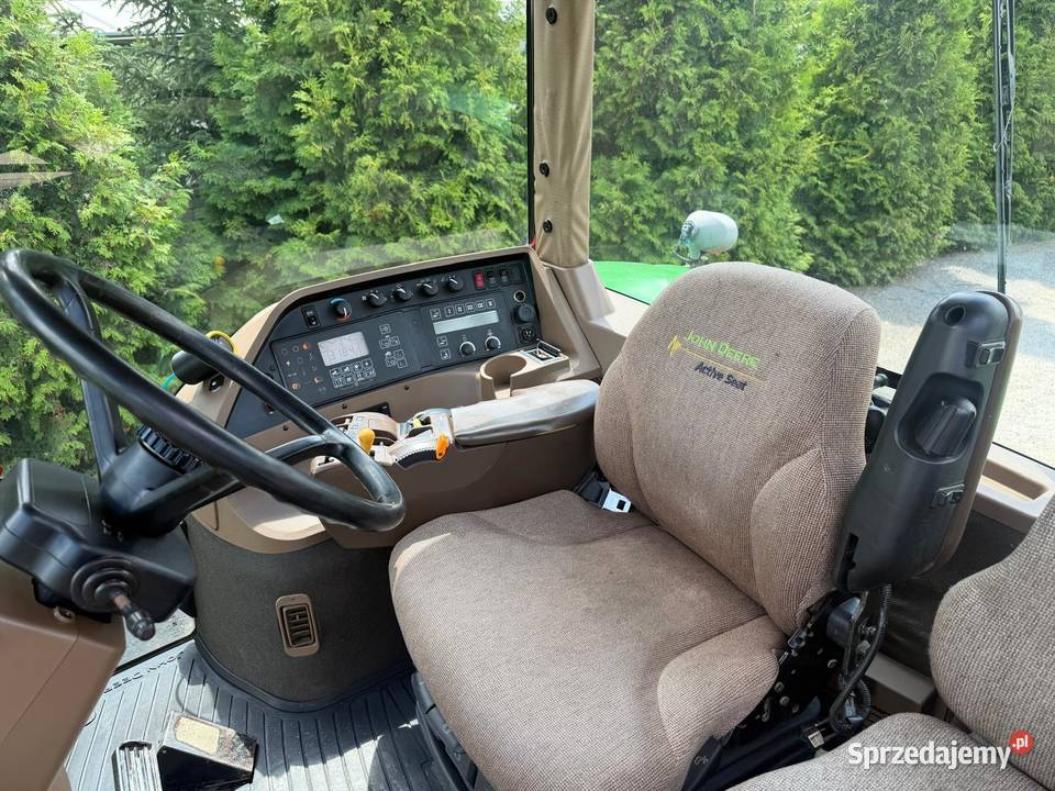 Ciągnik rolniczy John Deere 8320 PowerShift prod