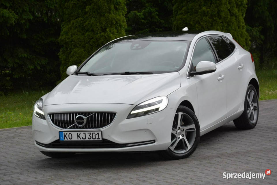 Volvo V40 Lift Full Led Panorama Radar Virtual sprzedam