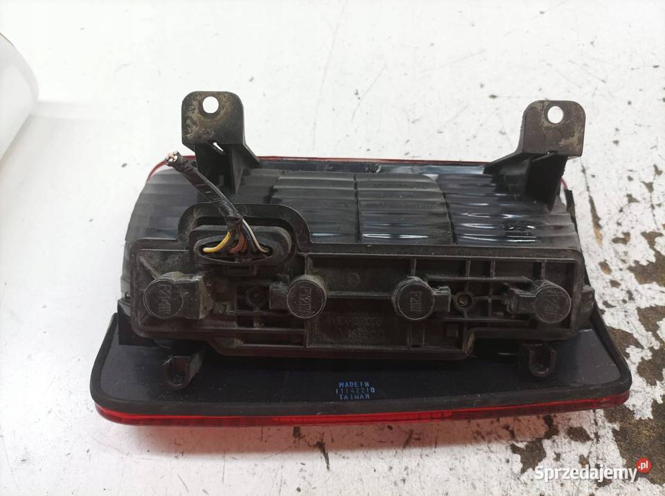 LAMPA TYŁ LEWA EU VW Volkswagen Caddy III 2003