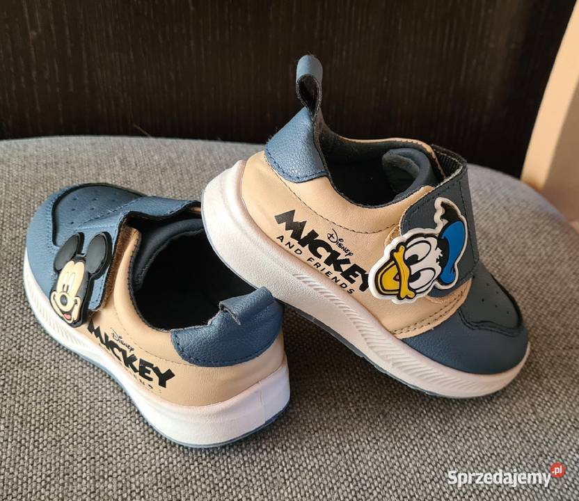 Adidaski rozmiar 23 Chęciny