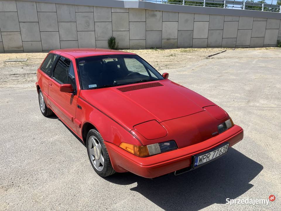 Volvo 480 czerwony