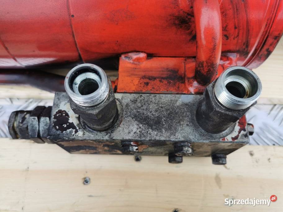 Manitou MLT Cylinder hydrauliczny wysypu Wilkowo