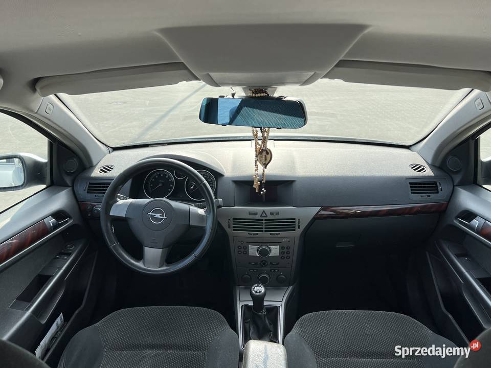 Opel Astra H 16 Maków Mazowiecki