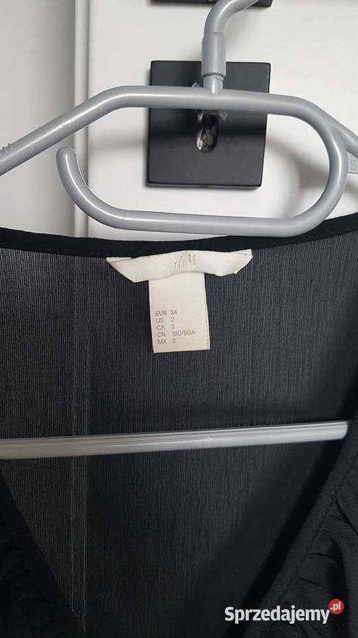 Czarna bluzka z falbankami HM 34 Nowy Sącz sprzedam