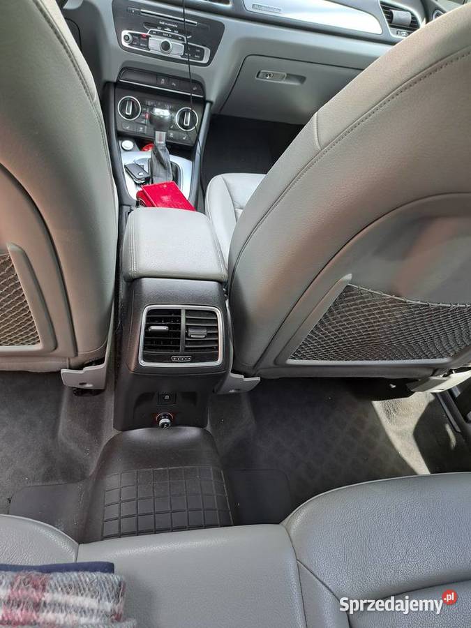 SprzedamAudi Q3 2018r biały Bytom