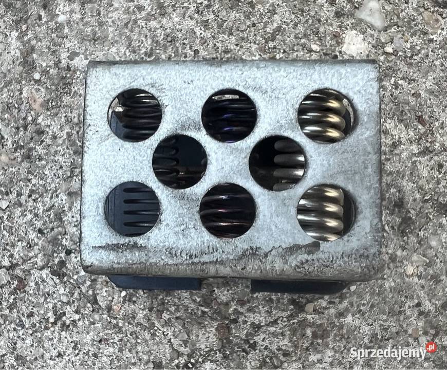 Rezystor opornik dmuchawy Opel zafira A osobowe Ostrzeszów