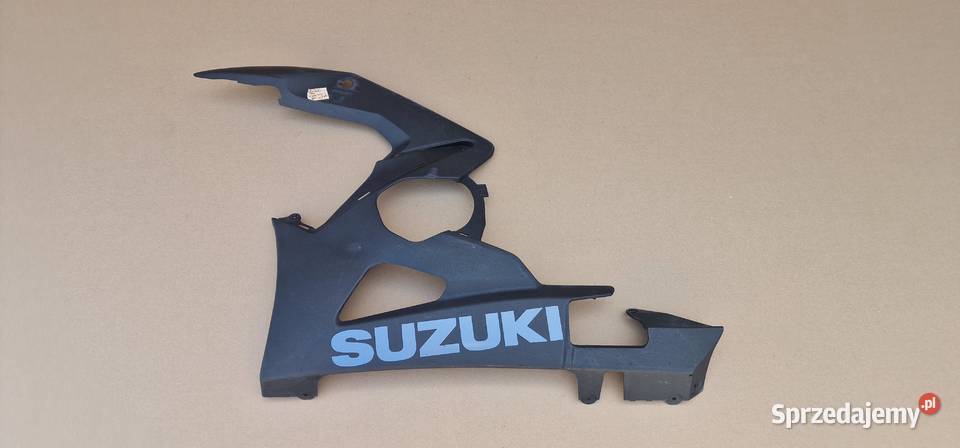 SUZUKI GSX R 1000 K5 K6 BOK PŁUG BOCZEK OWIEWKA Bieleń sprzedam