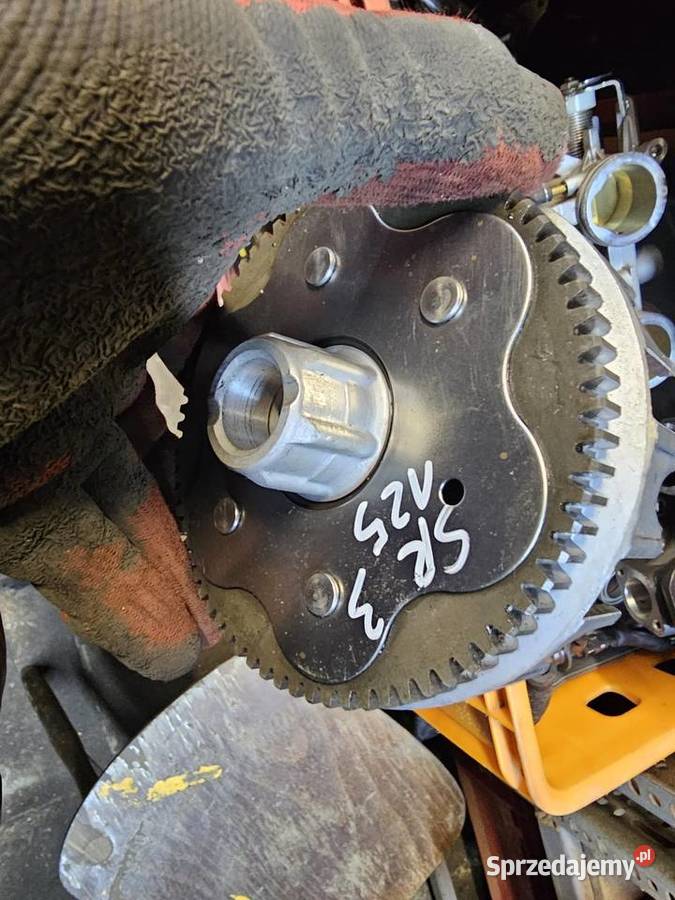 Yamaha SR 125 kosz sprzęgłowy zewnętrzny