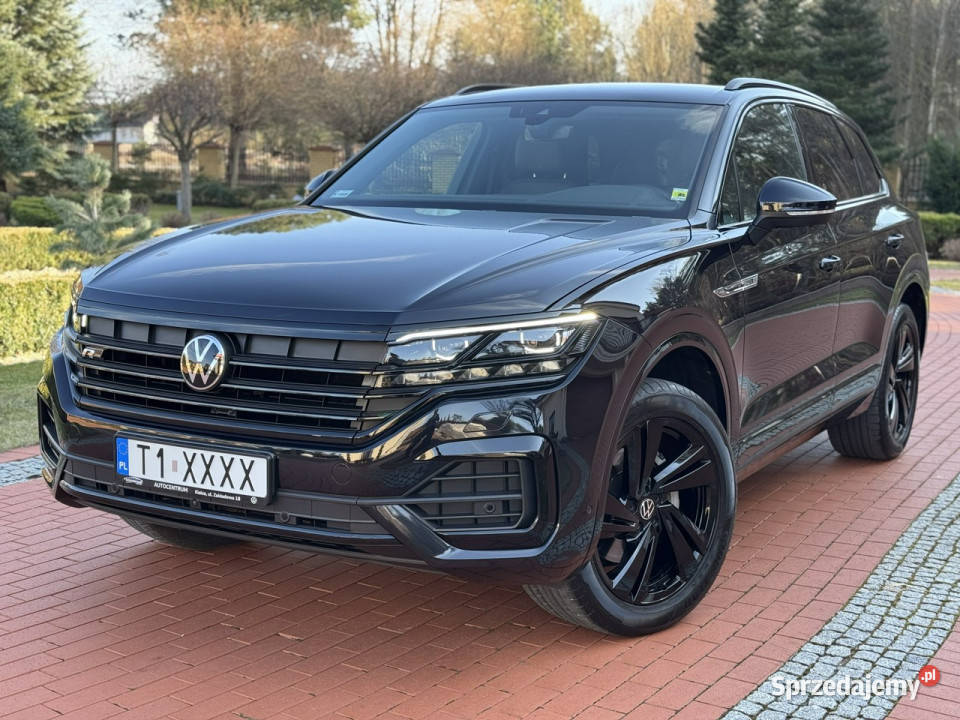 Volkswagen Touareg 30 V6 DSG R LINE Salon światła LED Widełki